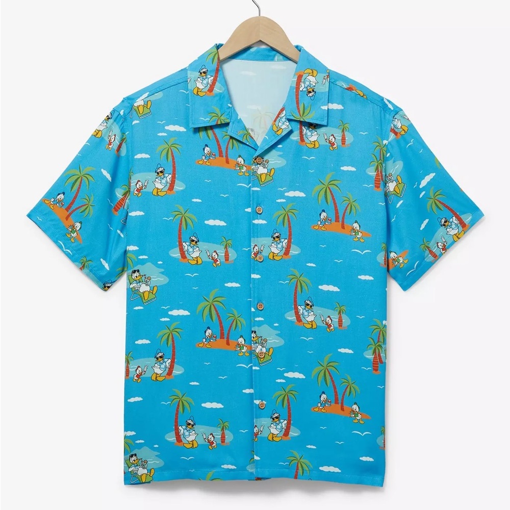 Unisex Disney Donald Duck Island Allover Print Button-Up Top BoxLunch‎ Exclusive